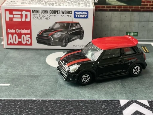 Takara Tomy Tomica AO-05 Mini John Cooper Works Diecast Car Model 1/57 Scale…