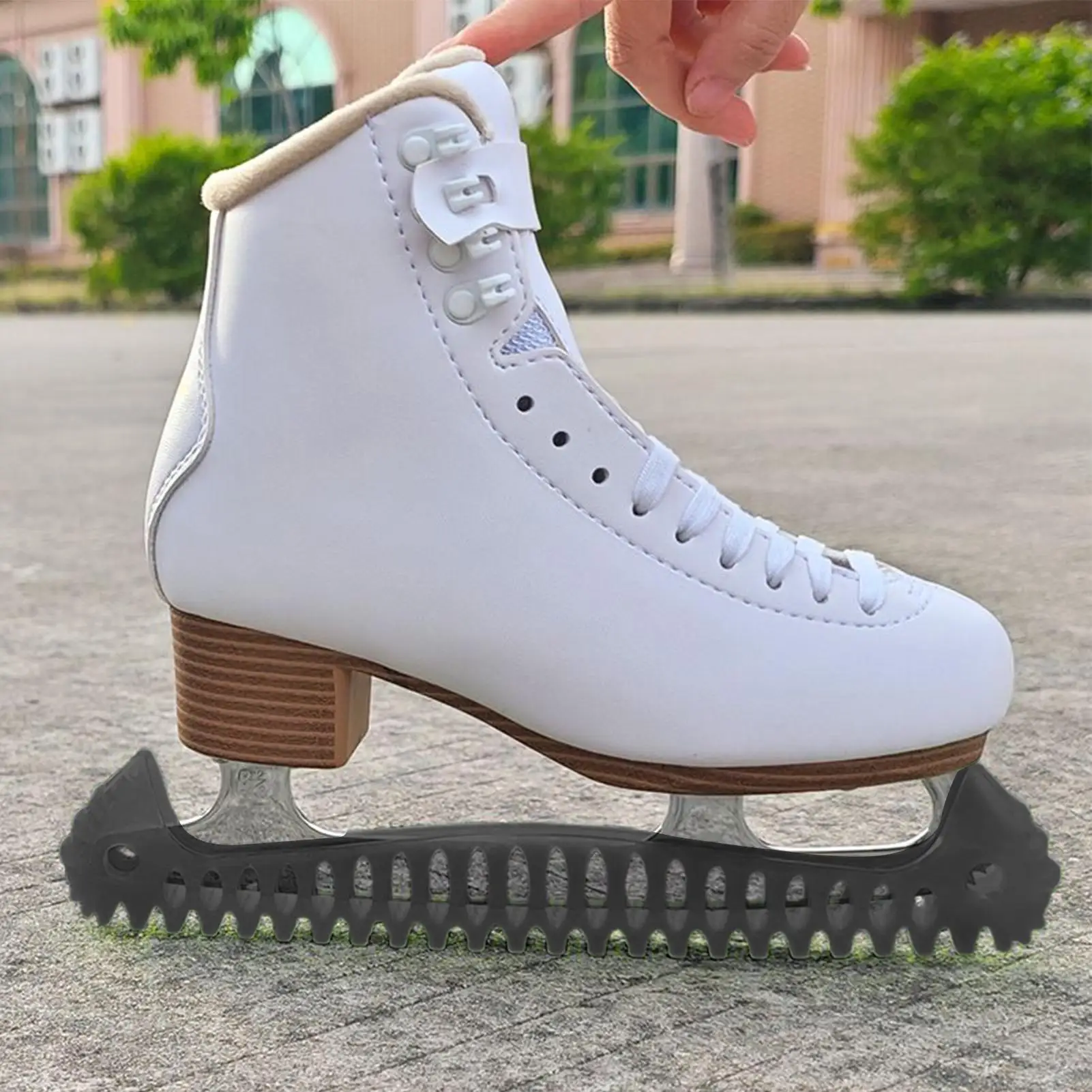 Skate Guards Figure Skating 1 Pair Soft Elastic Portable Lightweight Supplies…