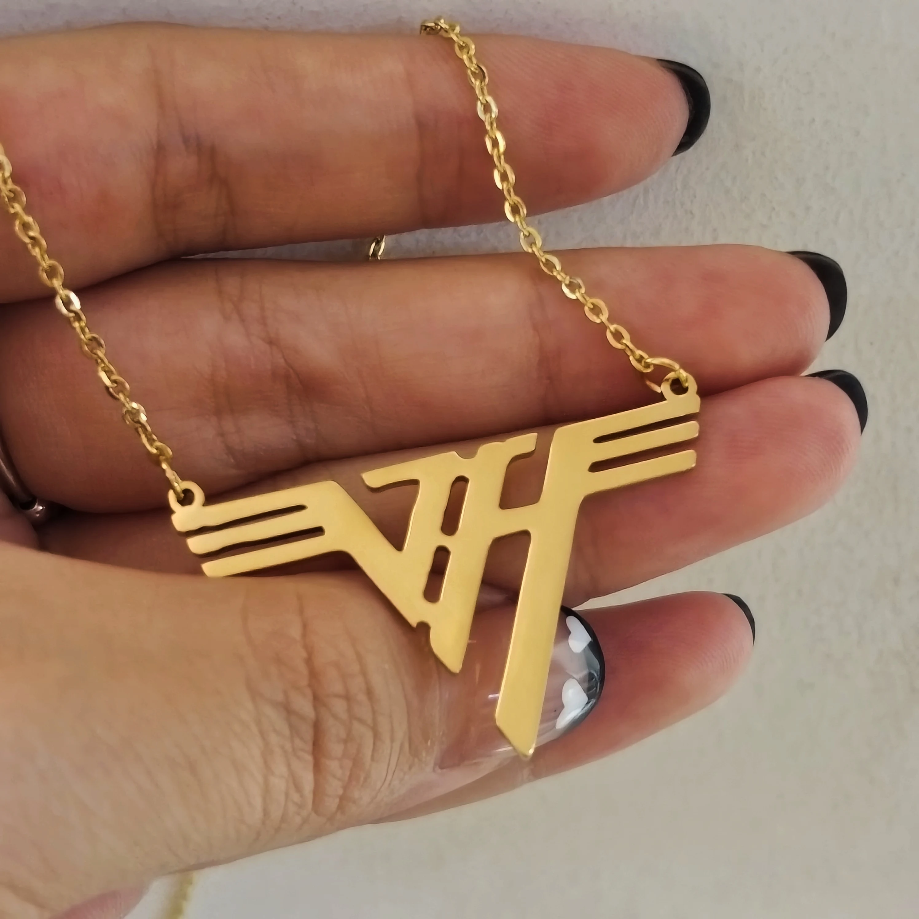 VH Charm Eddie 18K Gold Plated Stainless Steel Pendant Van Halen Logo Mena…