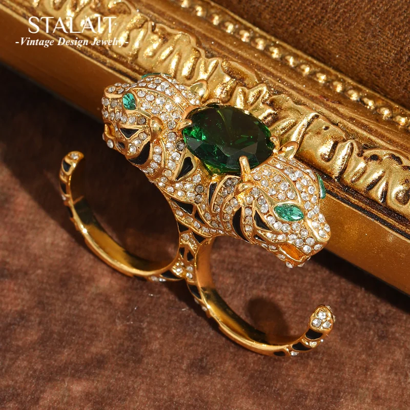 Vintage Gold Color Leopard Rings Green Oval Zircon Head Double Circle Luxury…