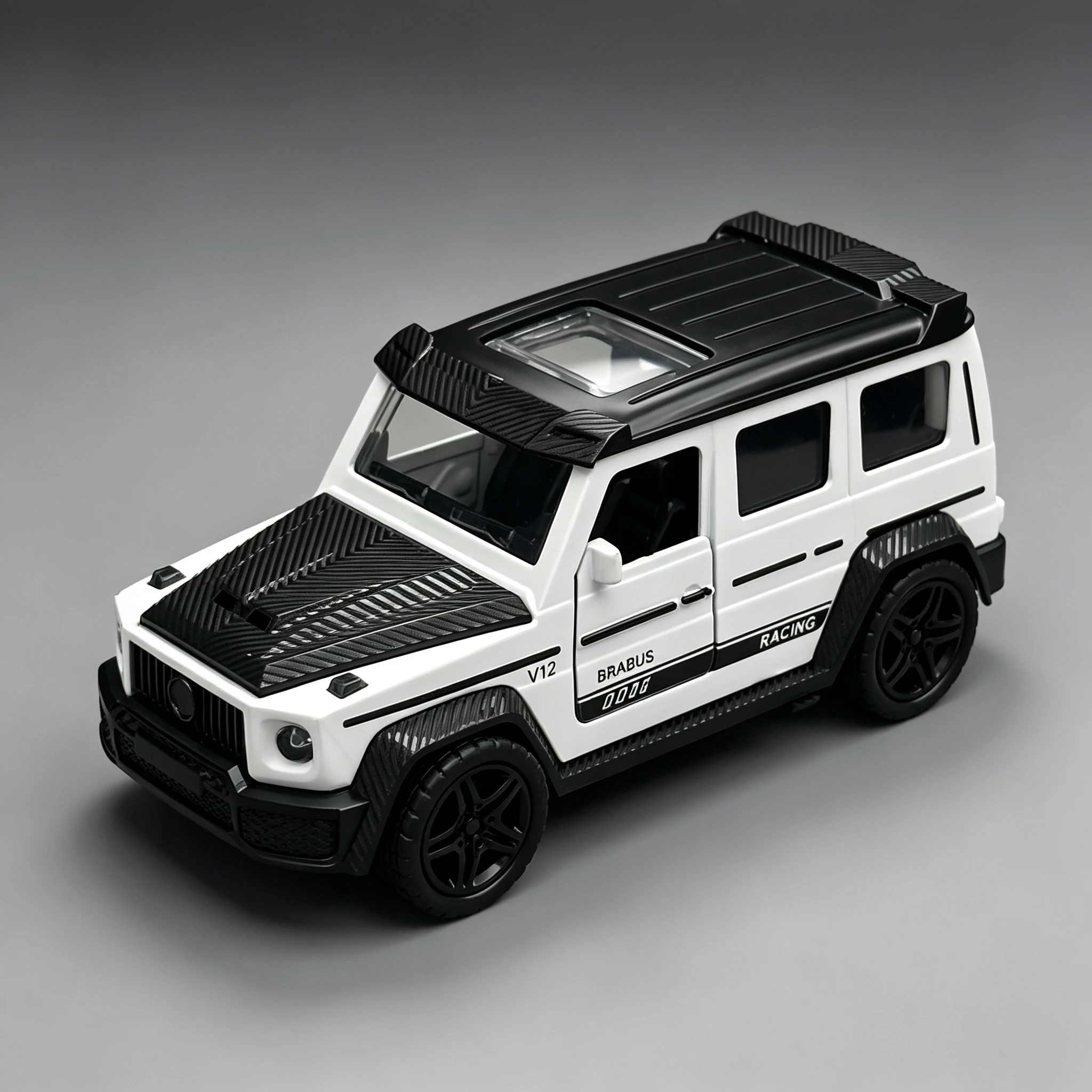 1:36 Alloy SUV Model Car Toy Diecast Vehicle with Pull Back Function Openable…