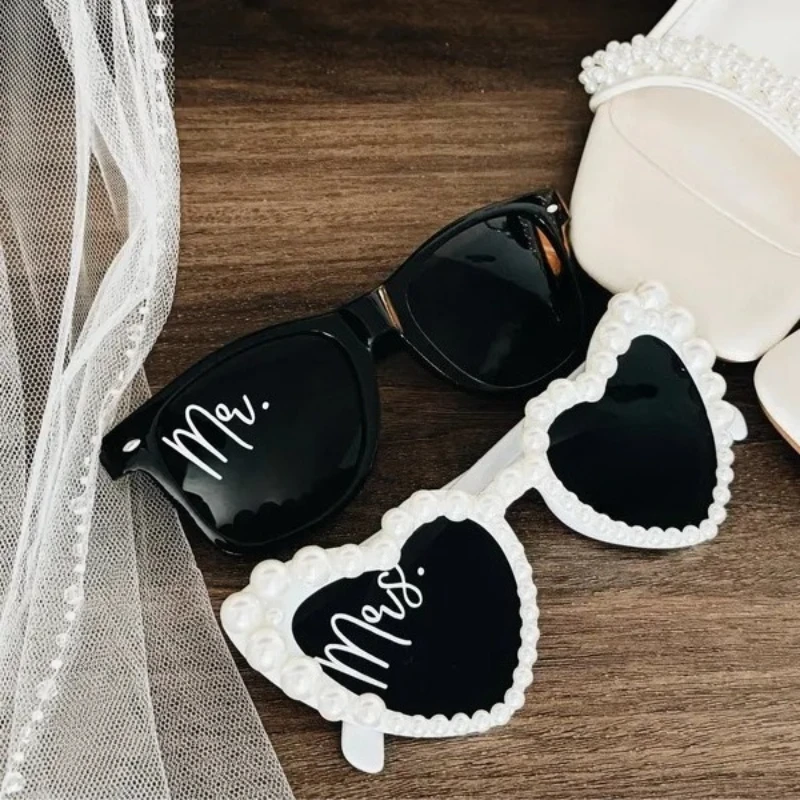2pcs Mr/Mrs Pearl Glasses for Wedding Photo Props Bridal Shower Bachelorette…