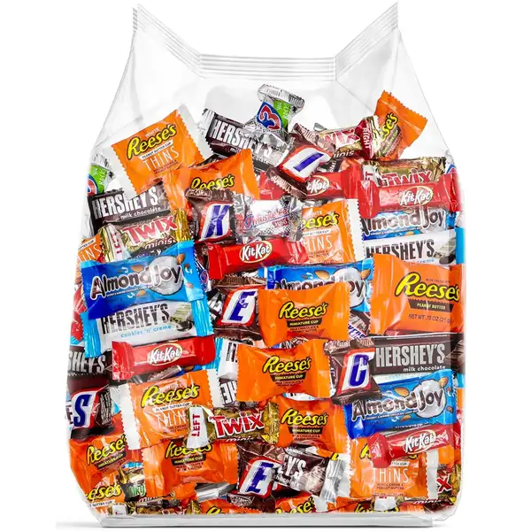 HERSHEY'S Assorted Chocolate Candy Variety Mix 2 Pound Bulk Bag, Individually…