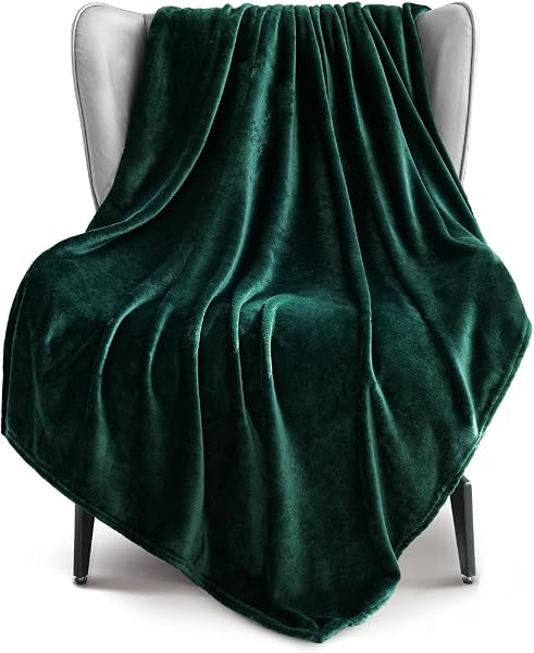 Exclusivo Mezcla Soft Fleece Throw Blanket for Couch, Forest Green