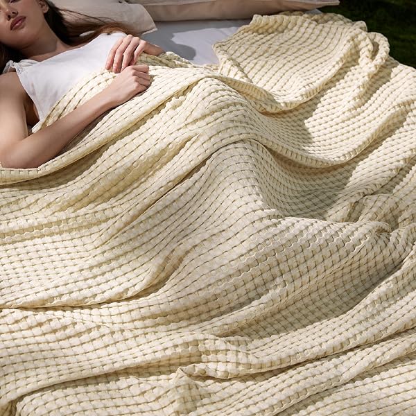 Bedsure Cooling Waffle Blanket for Hot Sleepers, Natural, King, 104" X 90"